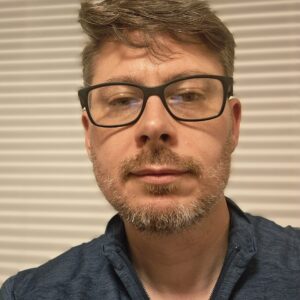 Simon Knowles
